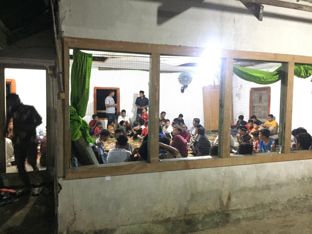 Kegiatan keagamaan Pemuda Desa Bineh Krueng Belajar Zikir Persiapan kenduri Maulid Nabi Muhammad SAW